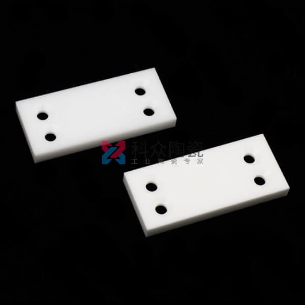 陶瓷刀一般具有哪些優(yōu)缺點(diǎn)呢？（圖）